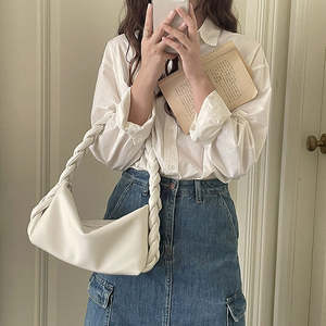 กระเป๋าถือหนัง PU คุณภาพสูง ดีไซน์ปี 2026 พร้อมหูหิ้วแบบเกลียว สายโซ่สะพายไหล่สำหรับผู้หญิง - Product Image 6