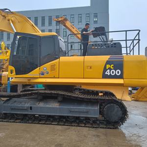 Excavatrice sur chenilles Komatsu PC400 d'origine japonaise, faible nombre d'heures de travail, bon état, véhicule de 40 tonnes, vente de PLC en état de marche - Product Image 3