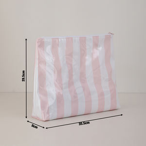 Bolsa <span class=keywords><strong>de</strong></span> Aseo <span class=keywords><strong>de</strong></span> Viaje con Logotipo Personalizado, Bolsa <span class=keywords><strong>de</strong></span> Cosméticos con Diseño <span class=keywords><strong>de</strong></span> Triángulo <span class=keywords><strong>a</strong></span> Rayas <span class=keywords><strong>de</strong></span> PVC al por Mayor - Product Image 6