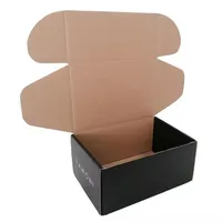 Carton noir mat Transport postal emballage carton ondulé impression de logo personnalisé boîte postale d'expédition avec spot UV