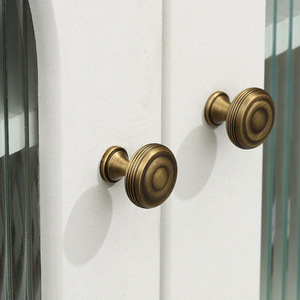 Botón de estilo europeo de lujo, latón macizo moderno, latón antiguo, perilla diferente AB, cajón de armario redondo, perilla de armario para muebles - Product Image 5