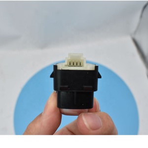 Interruptor de ventanilla eléctrica de alta calidad a <span class=keywords><strong>precio</strong></span> de fábrica para <span class=keywords><strong>Mercedes</strong></span> Benz W205 S205 W447 W448 X253 C253 clase A2059051513 2059051513 - Product Image 5