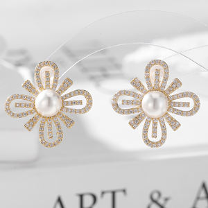 ต่างหูแฟชั่นสำหรับผู้หญิงต่างหูเพชรเม็ดกลมสีขาวไข่มุกเม็ดกลมสีขาวหรูหราต่างหูเจ้าสาวสำหรับงานแต่งงาน - Product Image 1