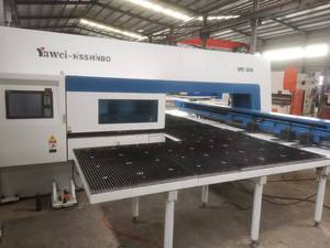 Prensa Punzonadora CNC de Torreta Servoaccionada de Bajo Consumo Energético Yawei HPE-3048-38LA2 |   Funcionamiento Silencioso con Torreta de <span class=keywords><strong>38</strong></span> Estaciones - Product Image 2