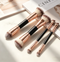 Ensemble de pinceaux de maquillage 4/5 pièces à double embout pour anticernes et fond de teint, avec poils synthétiques, pinceaux cosmétiques en gros personnalisables
