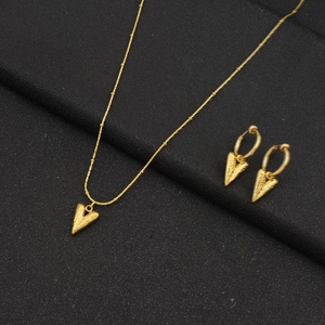 Nuova struttura semplice e fresca a forma di <span class=keywords><strong>cuore</strong></span> con collana con pendente a <span class=keywords><strong>cuore</strong></span> frontale da donna - Product Image 3