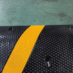 Nguồn nhà máy 1830*300*75 Mét tốc độ vết sưng đường giao thông an toàn đệm cơ sở của loại xuất khẩu - Product Image 4