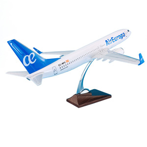 เครื่องบินโบอิ้ง 737-<span class=keywords><strong>800</strong></span> สายการบินยูโรปา ขนาด 47 ซม. สเกล 1/84 - Product Image 2