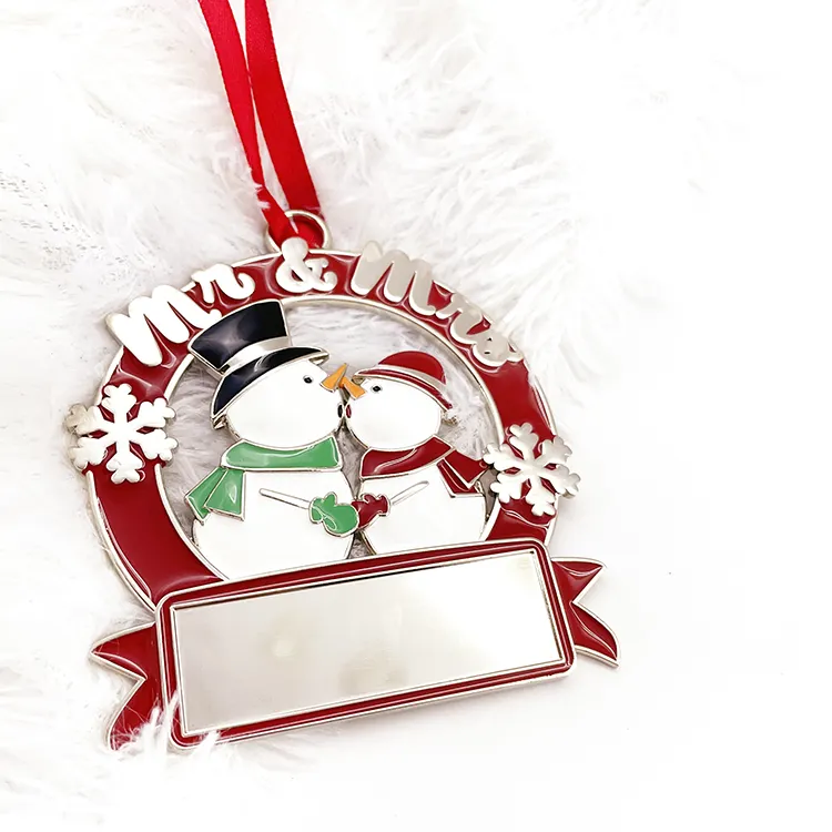 2022 Customized High Quality Decoration Metal Christmas Snowman Ornament