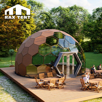 Tente dôme géodésique RAXTENT 7M 8M hexagonale en verre avec panneaux isolants pour le glamping