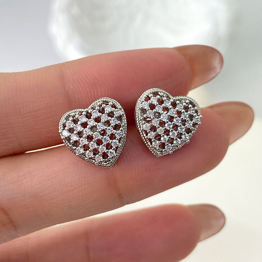 CJBE096:สีเงิน