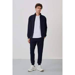 Ensemble de survêtement pour homme Air Jones Anton Indigo - Vêtements de sport confortables en mélange de coton pour un usage décontracté et actif - Product Image 5