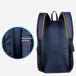 Mochila de Viaje Ligera, Resistente al Agua, Diseño Personalizado, para Campismo, Senderismo y Actividades al Aire Libre - Product Image 6
