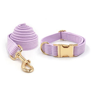 애완 동물 개 훈련 칼라를위한 최고 판매 스포츠 제품 2025 클래식 사용자 정의 개 가죽 끈 및 고리 소프트 코듀로이 개 가죽 끈 리드 - Product Image 1