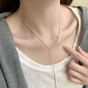 Collar largo de plata de ley S925 con perlas de grano de arroz, cadena para suéter, para mujer, accesorio de moda de otoño e invierno, estilo sencillo. - Product Image 3