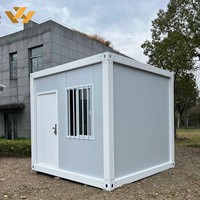 Maison conteneur modulaire durable à assemblage rapide avec panneau isolant pour l'hébergement sur chantier