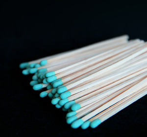 Fiammiferi con Stelo in Legno Stile Minimalista Moderno Little Poplar per Matrimoni e Compleanni, Fiammiferi Creativi in Carta Kraft Vintage - Product Image 6