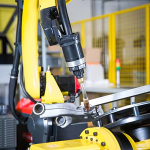 High Automatic Welding Robot Continuous Fiber Laser 0.05mm <b>Repeatability</b> 6 Axis Robotic Arm 1405mm Reach 1kW Power - Product Image 4