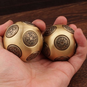 Bola antiestrés de latón de doce caras para ejercitar las manos y atraer la suerte, juguete unisex para uso doméstico - Product Image 2