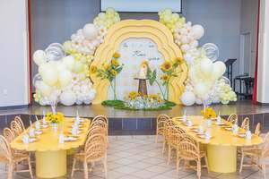 Chaise pour enfants en rotin moderne faite à la main de qualité supérieure, sûre pour les fêtes d'anniversaire en plein air, accessoires de photographie, mobilier Montessori pour enfants - Product Image 5