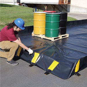 Berm <span class=keywords><strong>de</strong></span> rétention <span class=keywords><strong>de</strong></span> liquides en bâche PVC enduite en forme <span class=keywords><strong>de</strong></span> L personnalisé - Product Image 6