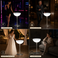Meubles de bar en plastique avec éclairage LED moderne pour hôtel, boîte de nuit, événements de mariage