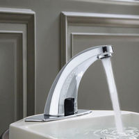 Robinet de lavabo moderne classique en laiton chromé à douchette unique avec cartouche céramique, installation sur plan pour lavabo de salle de bain