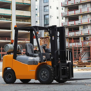 מלגזה הידראולית מונעת בגז, מלגזת משא 3 טון, מושב משומש לשימוש בשטח, מלגזת פרופאן 4 טון, תקן EPA/EU Stage V - Product Image 6