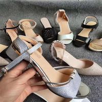 Liquidation de Stock, Vente Directe Usine, Surstocks, Dernières Sandales à Talons pour Femmes, Chaussures Féminines, Grande Quantité de Chaussures en Stock