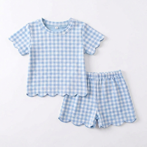 Set Corto a Quadretti con Bordo Ondulato per Bambine, Pigiama a Maniche Corte con Bordo Ondulato, Abbigliamento da Notte a Quadri per Bambini e Adulti - Product Image 5