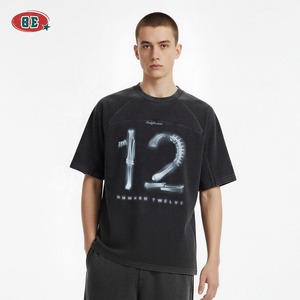 T-shirt Hip Hop da Uomo Oversize 100% Cotone con Grafica, Manica Corta, Lavaggio Acido, Taglio e Cucitura High Street, Effetto Sbiadito - Product Image 1