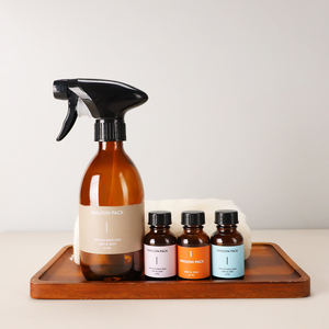 Flacon cosmétique personnalisé en verre ambré pour gel douche, lotion, shampoing et après-shampoing avec pulvérisateur et <span class=keywords><strong>mini</strong></span>-recharge - Product Image 1