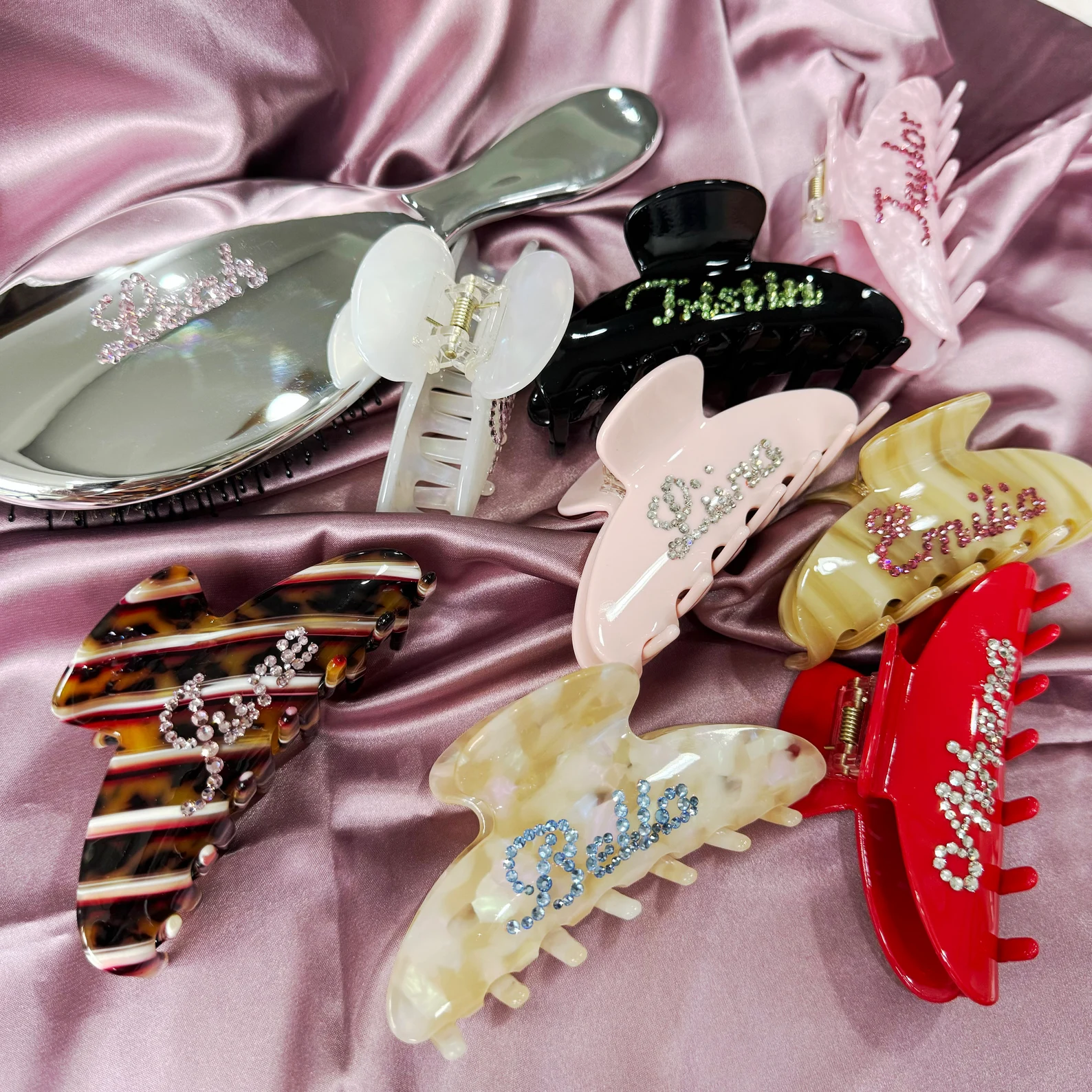 幅広いコレクションから品質カスタムメイドのヘアクリップを入手
