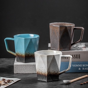 Tazze da Caffè in Porcellana a Forma di Rombo Vintage con Smaltatura Reattiva, Capacità 300ml, Lavabili in Lavastoviglie e Utilizzabili nel Microonde per un Caffè Elegante e Accogliente - Product Image 1