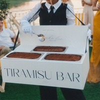 Tragbares Catering-Kuchentablett zum Umhängen, Bewegliche Cannoli-Tiramisu-Dessert-Präsentation für Hochzeiten und Tanzflächen