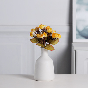 Vases miniatures nordiques en gros, ornements modernes minimalistes noir et blanc, luxe léger haut de gamme pour la décoration de la maison et du salon, <span class=keywords><strong>fleurs</strong></span> <span class=keywords><strong>séchées</strong></span> - Product Image 4