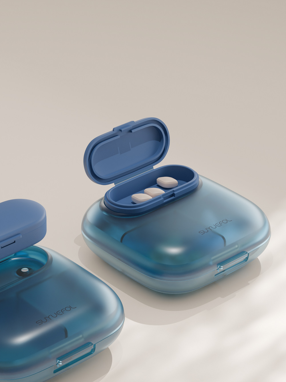 4 carrés bleus