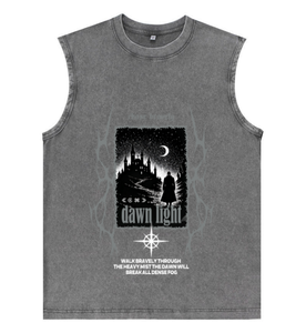 Chaleco Oversize Lavado con Gráfico de <span class=keywords><strong>Castillo</strong></span> Oscuro, Luna y Brújula, Estilo Retro Gótico Streetwear, con Texto 'Dawn Light', Top Hip Hop para <span class=keywords><strong>Hombre</strong></span>, Almacén de EE. UU. - Product Image 6
