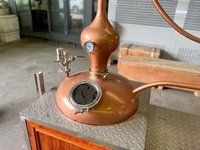Boben factory 300l Charentais Alembic encore 1000 litres bouilloire cuivre whisky pot encore casque distillateur