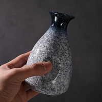 Service à saké en céramique japonaise avec pot chauffant et pichet verseur, verres à saké et à alcool fort écologiques et compatibles lave-vaisselle