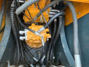 Équipement lourd hydraulique Hyundai Machines d'occasion 22 tonnes R220-9s Excavateurs sur chenilles Hyundai d'occasion - Product Image 5