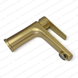 Grifo de Lavabo de Baño Contemporáneo de Acero Inoxidable con una Sola Manija, Color Gris Metálico, Antiarañazos, con Rociador Extraíble para Gimnasio - Product Image 3