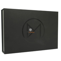 Cajas Rígidas Magnéticas Plegables Personalizadas de Lujo en Negro Mate Hechas a Mano con Laminación Mate para Ropa, Zapatos y Embalaje de Regalos YL Packaging