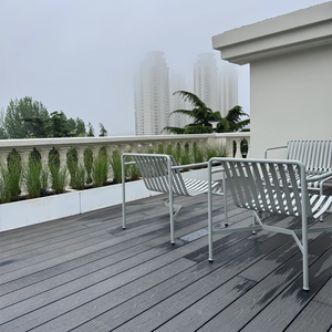 Transforme su Hogar con Nuestro Suelo de WPC Premium: Fácil Instalación con Sistema de Clic (No se Necesitan Herramientas), Impermeable - Product Image 2