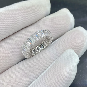 แหวนแต่งงานประดับเพชรวงแหวนยี่สิบหิน18K สีขาว0.3ct สีทองสำหรับปลูกในห้องแล็บพร้อม HPHT CVD - Product Image 5