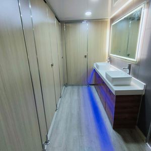 Fabricantes de inodoros portátiles de China Remolque de baño <span class=keywords><strong>para</strong></span> <span class=keywords><strong>bodas</strong></span> y eventos - Product Image 5