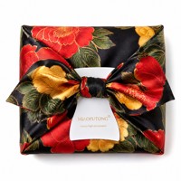 Savon artisanal parfumé à la fleur de cerisier 200g, savon cadeau emballé dans du soie, savon de bain rafraîchissant et hydratant, conception personnalisée OEM ODM