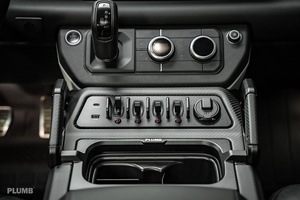 Kit <span class=keywords><strong>Interior</strong></span> Deportivo de Aleación y Fibra de Carbono Plumb 2020+ con Sistema de Control del Reposabrazos Central para Land Rover Defender L663 130 110 90 - Product Image 3