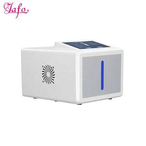 Dispositivo Facciale 7 in 1 per Microdermoabrasione, Dermabrasione, Mesoterapia, Iniezione di Ossigeno, Attrezzatura per Ringiovanimento della Pelle - Product Image 1