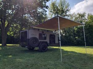 Remolque Pequeño para Acampar Fuera de Carretera, Mini Caravana, Campervan - Product Image 5